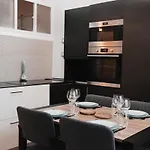 R'apparts T2 Au Grenoblois Dormant Apartment