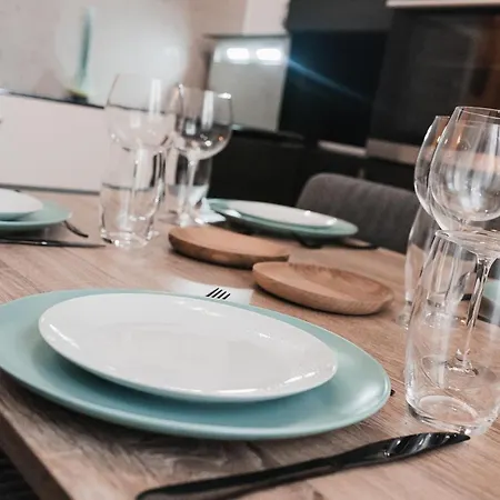 Апартаменты R'apparts T2 Au Grenoblois Dormant Гренобль