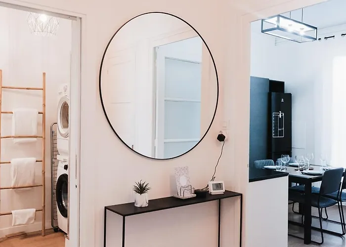 R'apparts T2 Au Grenoblois Dormant Apartamento *